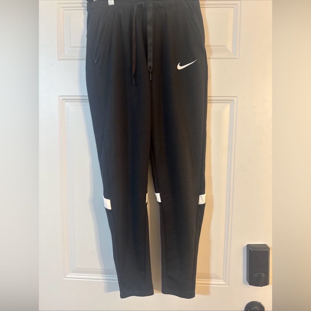 Nike Dri-FIT Black Apparel